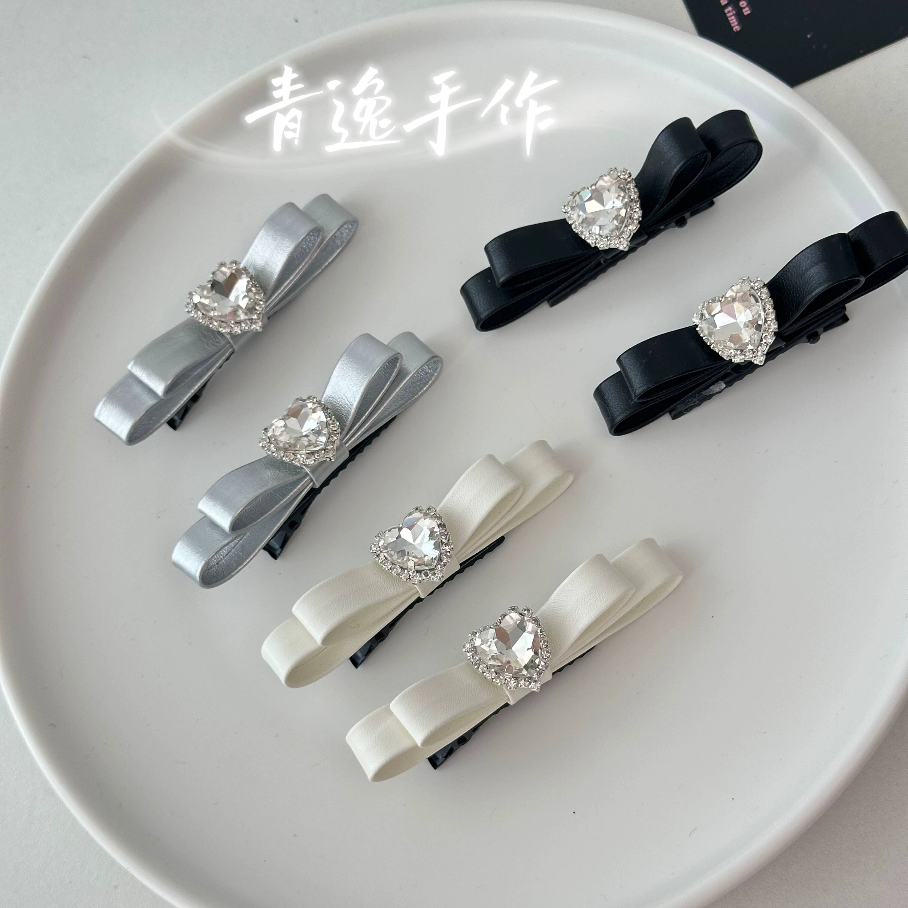 Hair Clips - Spinka do włosów w stylu krzyżówki,